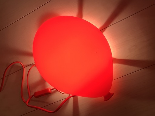 Ikea 赤い風船型ウォールランプ Dromminge よっしー 新井薬師前の照明器具の中古あげます 譲ります ジモティーで不用品の処分