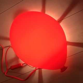 IKEA 赤い風船型ウォールランプ DRÖMMINGE