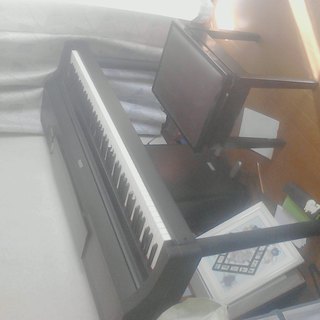電子ピアノ　KORG　コンサート　C-40