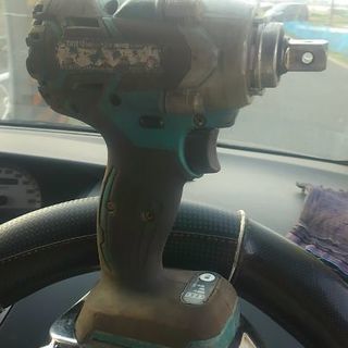 マキタ18vインパクトレンチ