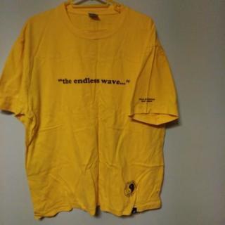 黄色Tシャツ