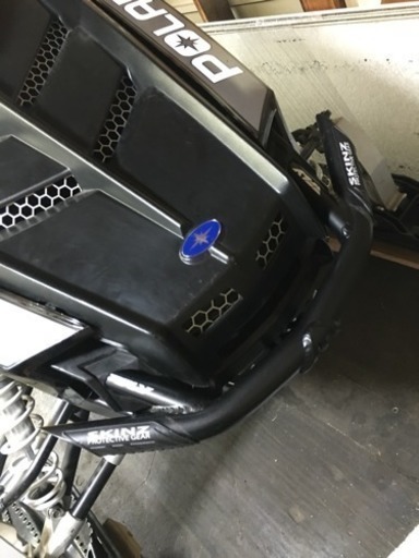 SKINZ  スノーモービルポラリスフロントバンパー