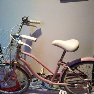 ピンクの女の子用自転車