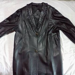 イタリア製　レザーコート　イタリアンラム　皮革コート
