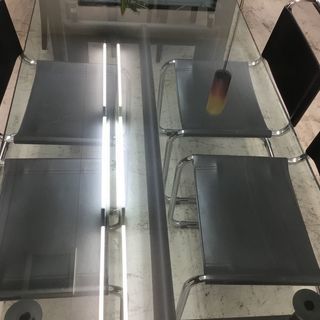 美品！4人掛けダイニングセット ダイニングテーブル ダイニングチェアー ガラス天板 ガラス ミーティング テーブル 椅子 イス