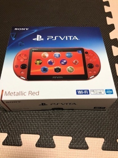 美品 PSVITA PCH-2000 メタリックレッド8GBのメモリーカードとソフト付き