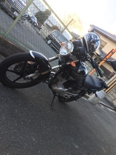 YBR125 通勤や通学に便利