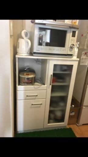 食器棚 引き取り日時限定