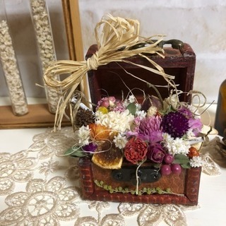 お花の宝箱〜アンティークトランク〜2