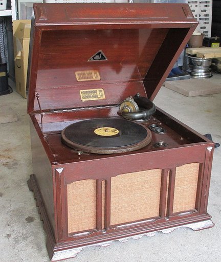 【値下】完動品　蓄音器