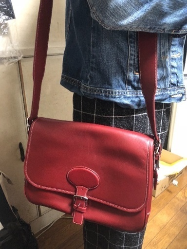 ショルダーバッグ