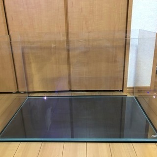 水槽ADAキューブガーデン75