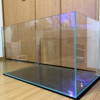 水槽ADAキューブガーデン75