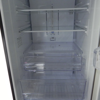 シャープ　271L　冷蔵庫　2015年製　お譲りします