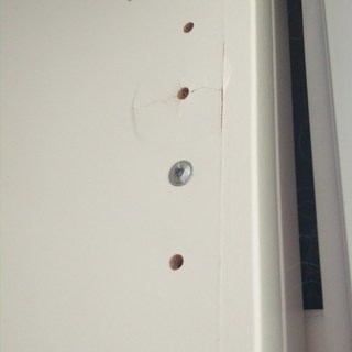 大特価　IKEA のワードロープ　鏡付き　４月１３日くらいまで