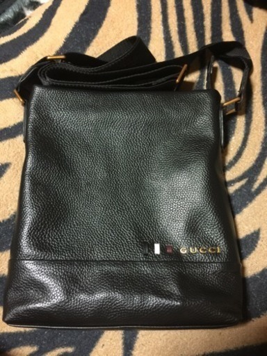 GUCCIショルダーバック