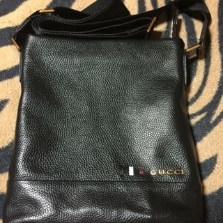 GUCCIショルダーバック