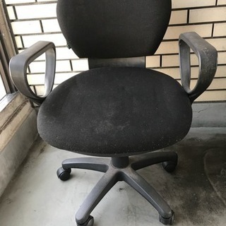 仕事用に使っていた椅子です。