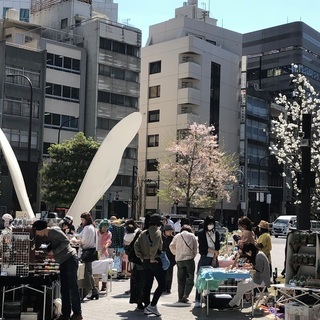 【ワテラス広場】アート手づくりフェスタ【淡路町】