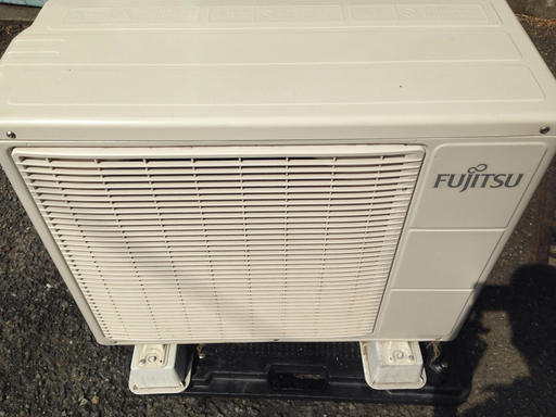 値下げ！2012年式 6〜8畳用、富士通ルームエアコン