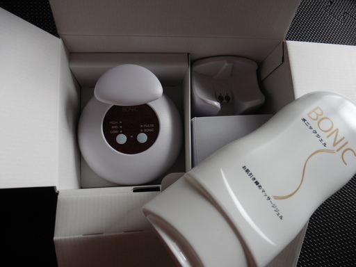 ＢＯＮＩＣ（新品）とダイエットクリームと化粧品５点セット
