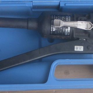 エスコ　油圧圧着機