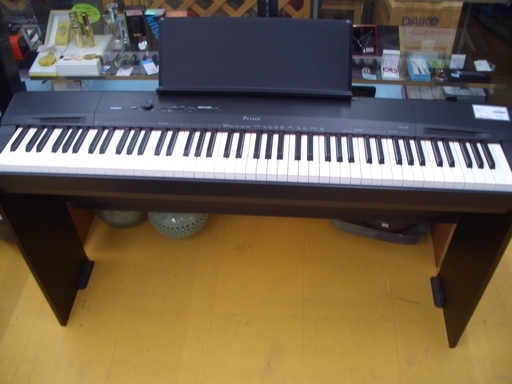 ☆高く買取るゾウ　八幡西店☆【直接引取限定】CASIO 電子ピアノ　2016年製　状態の良い美品です！