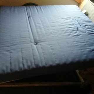 折り畳みベッド