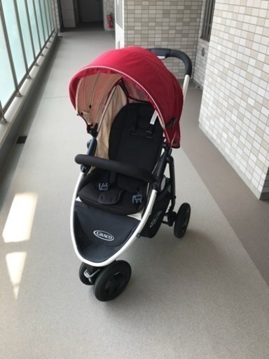 グレコ シティトレック ベビーカー 三輪 アップリカ