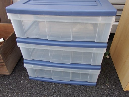 衣装ケースプラスチックケース収納ケース3段収納 ピヒ丸 松戸の収納家具 収納ケース の中古あげます 譲ります ジモティーで不用品の処分