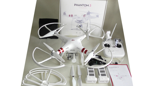 ドロ－ン　DJI PHANTOM 3　 2.7Kカメラ 空撮