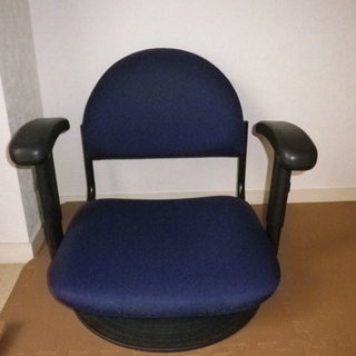 回転座椅子（肘掛け付・PCチェア・ロータイプ・ブルー）