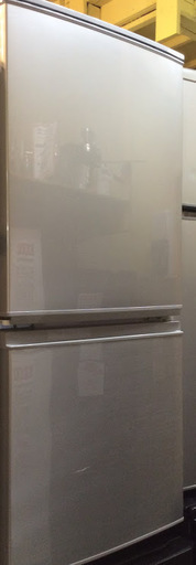 【送料無料・設置無料サービス有り】冷蔵庫 2015年製 SHARP SJ-D14A-S 中古