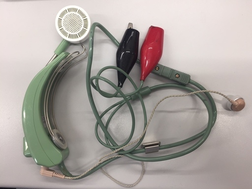 【中古　IWATSU　線路試験用送受機　ブレスト】