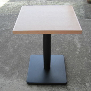 テーブル カフェテーブル イートインで1年使用 横幅500×45...