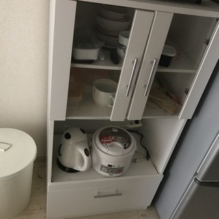 ニトリ 食器棚