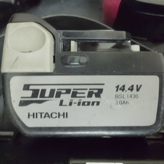 【引取限定 戸畑本店】日立 充電式インパクトドライバ WH14DBAL 14.4V 3.0Ah レッド バッテリー2個 充電器