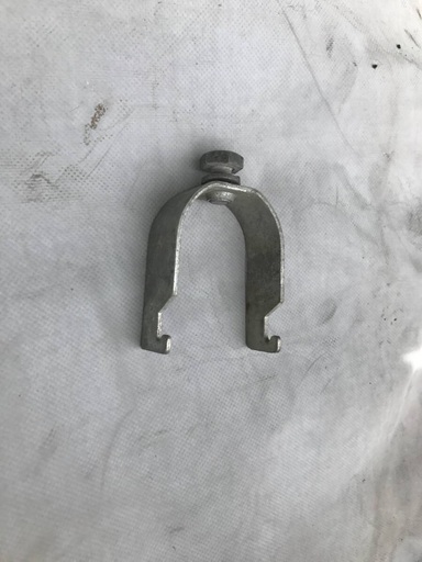 仮設足場資材　 固定金具　 フラットパネルタイプ　 中古 　１個単価４０円税込  合計数量１,０００個 　 合計金額４０，０００円税込