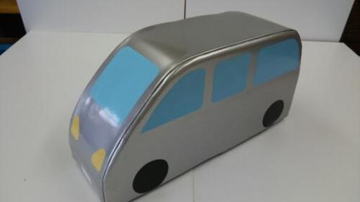 クッション遊具ワンボックスカー