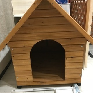 ログハウス風木製犬小屋