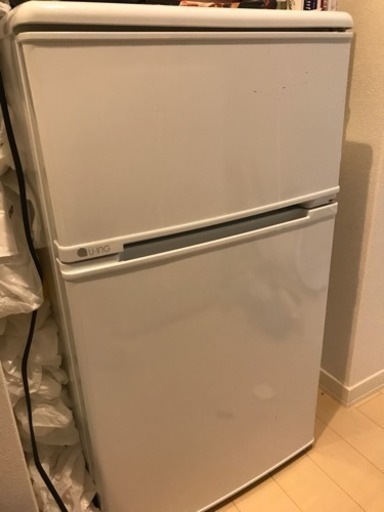 冷蔵庫売ります。
