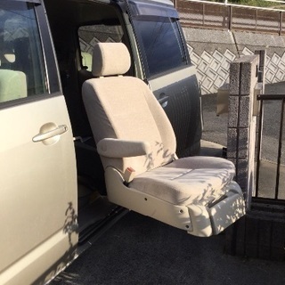 日本画(38) 海辺の廃屋