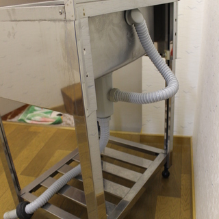 中古　AZUMA　ステンレス１槽シンク　バックガード付