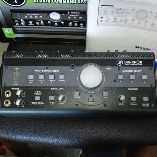 【値下げ】 正規輸入品 Mackie BIG KNOB STUDIO COMMAND SYSTEM