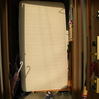 ちょっと幅広（100㎝）20㎝厚の日本製シングルベッドマット、無...