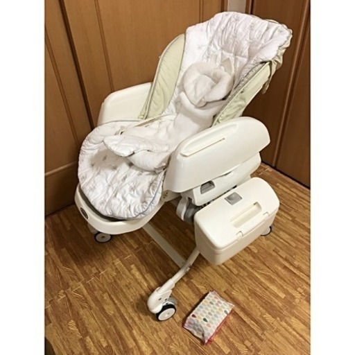 コンビ 電動ハイローチェア