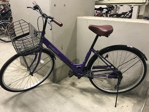 パープル色の自転車。