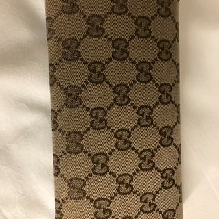 16日まで限定 新品 GUCCI長財布