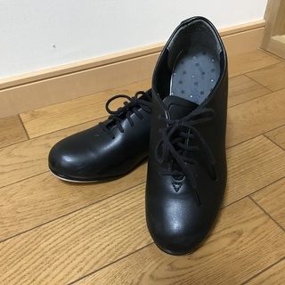 タップシューズ　ＣＡＰＥＺＩＯ　23.5ｃｍ　中古　