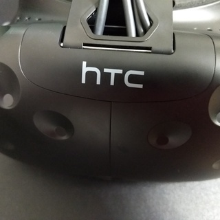 VRヘッドセッド HTC VIVE